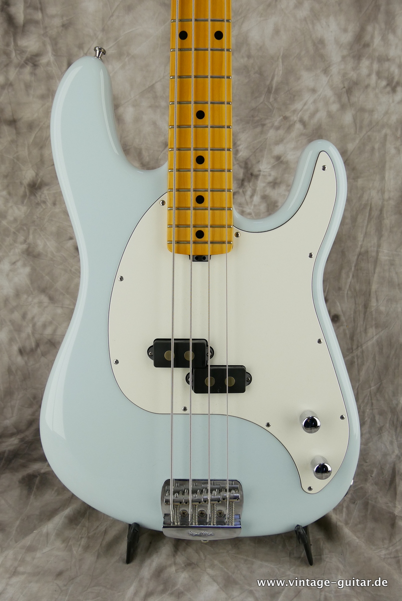 img/vintage/5531/Music_Man_cutlass_Bass_daphne_blue_2017-003.JPG