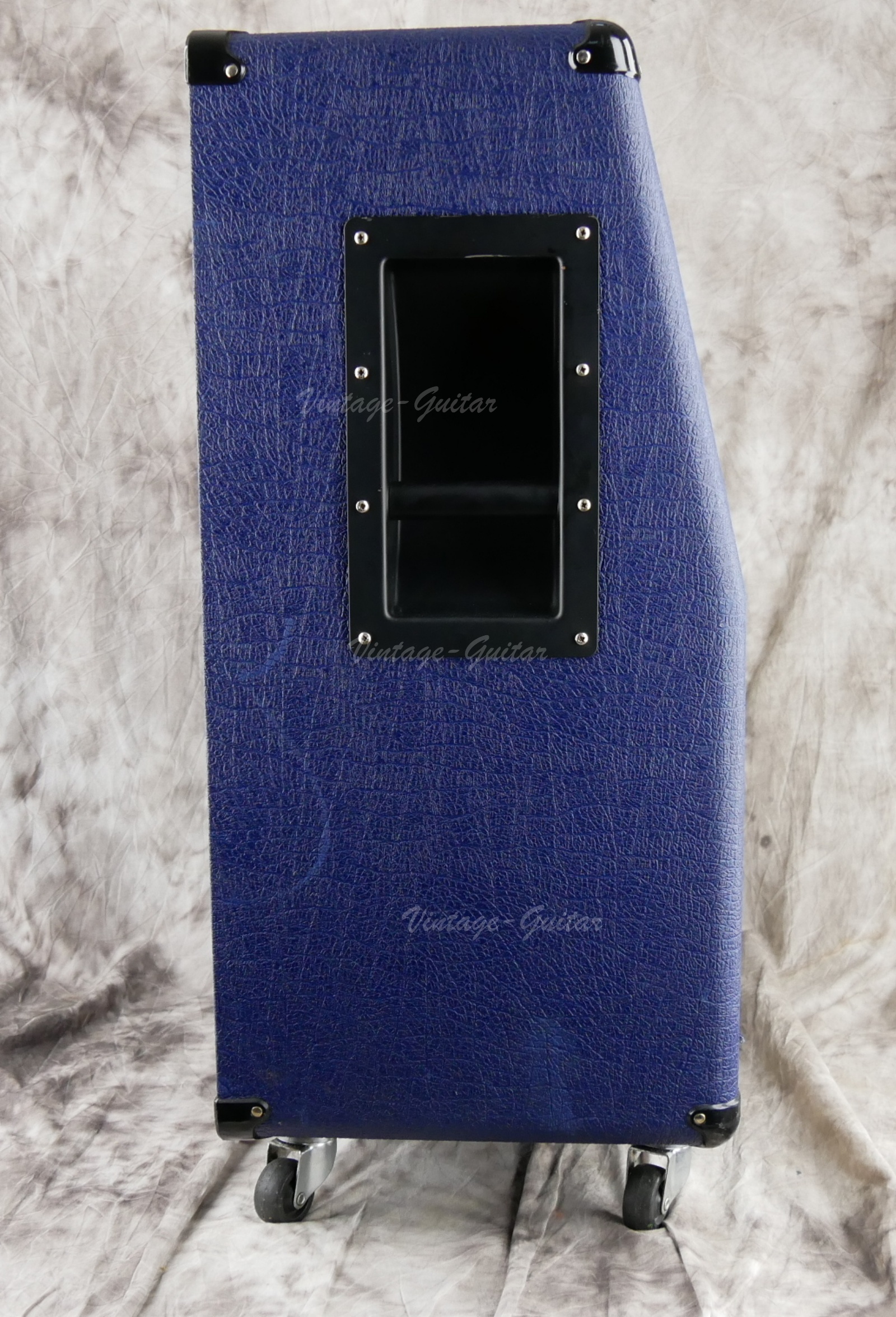 Marshall-1960AV-412-celestion-g12-75-blue-003.jpg