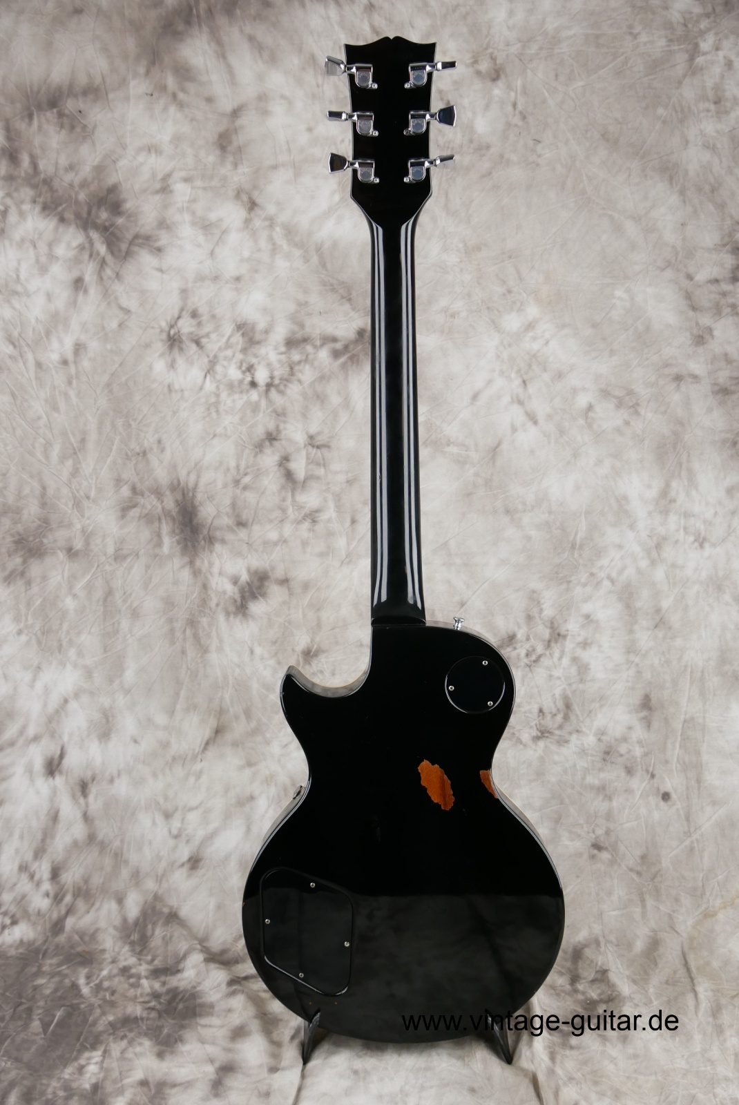img/vintage/5538/Gibson_Les_Paul_Pro_Deluxe_black_1979-002.JPG