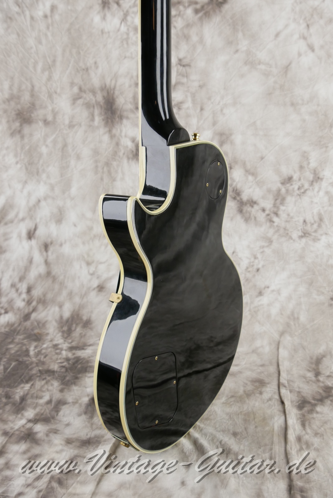 Gibson-Les-Paul-Custom-57-RI-Pre-Historic-011.jpg