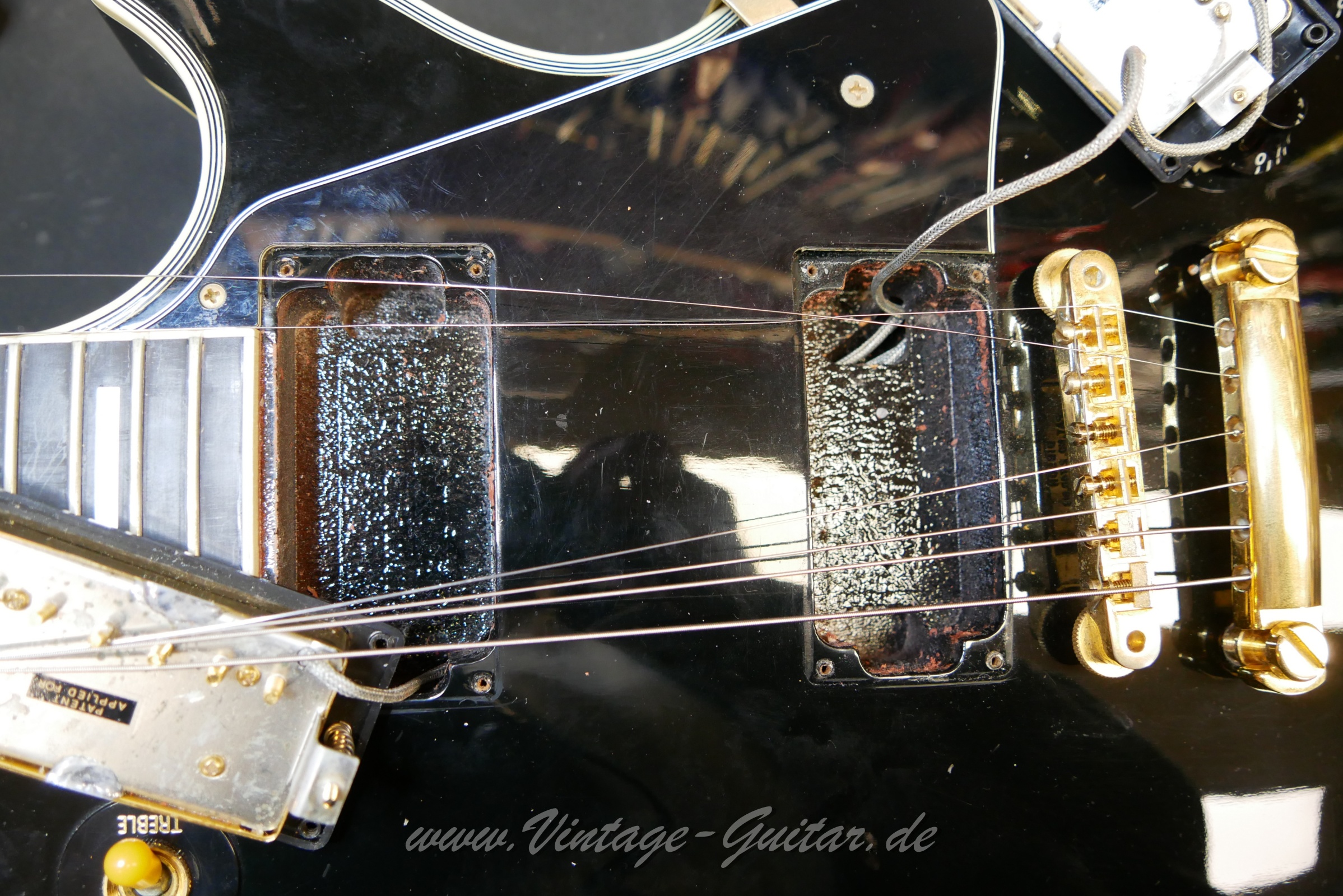 Gibson-Les-Paul-Custom-57-RI-Pre-Historic-013.jpg