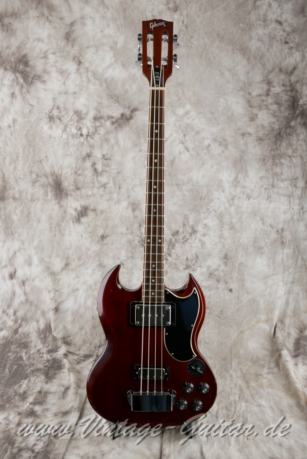 Gibson-EB3-slotted-headstock-1972-winered-001.jpg