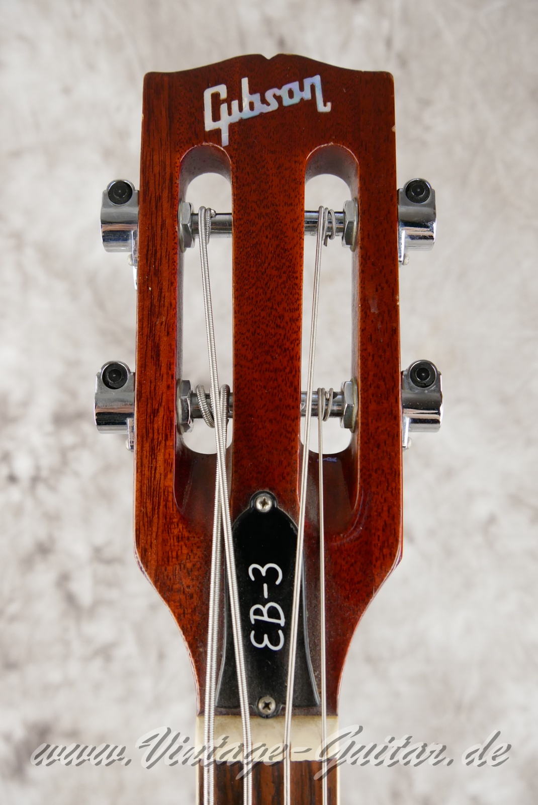 Gibson-EB3-slotted-headstock-1972-winered-003.jpg