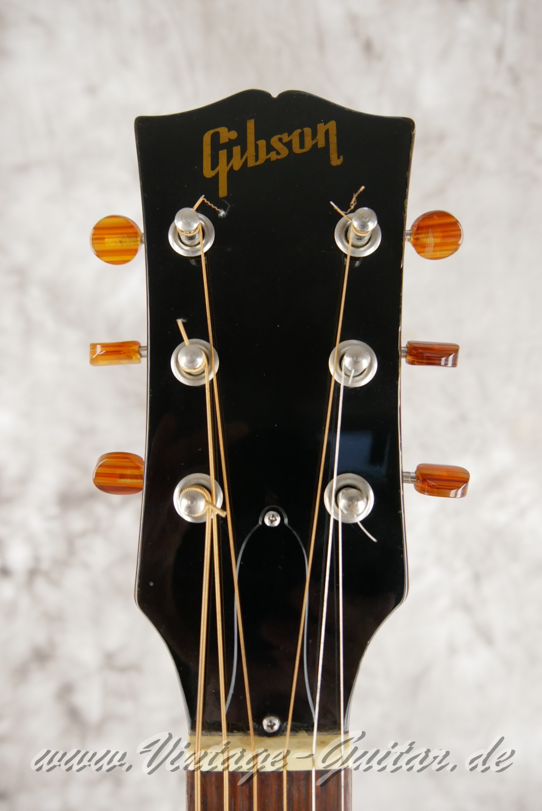 Gibson-LG0-1960s-natural-003.jpg