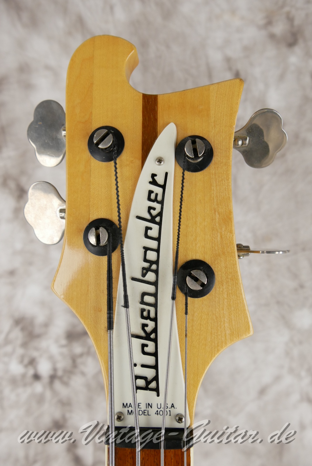 Rickenbacker-4001-Stereo-Bass-1976-mapleglo-003.jpg