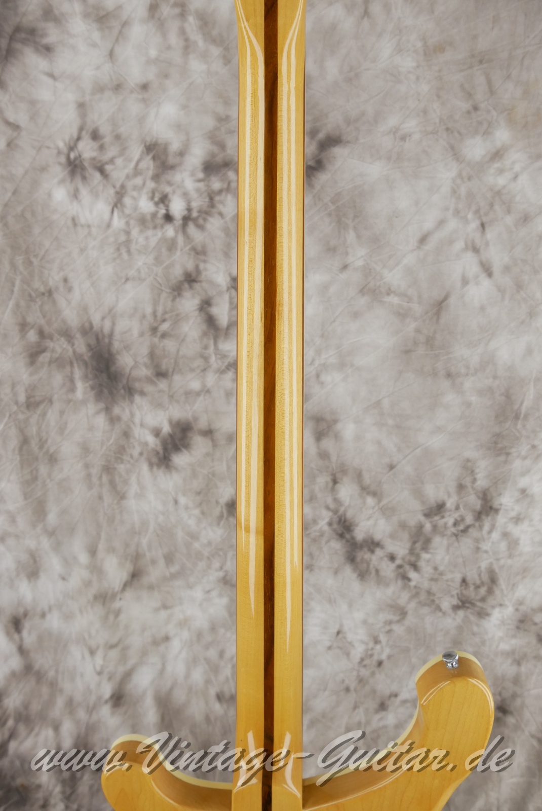 Rickenbacker-4001-Stereo-Bass-1976-mapleglo-006.jpg