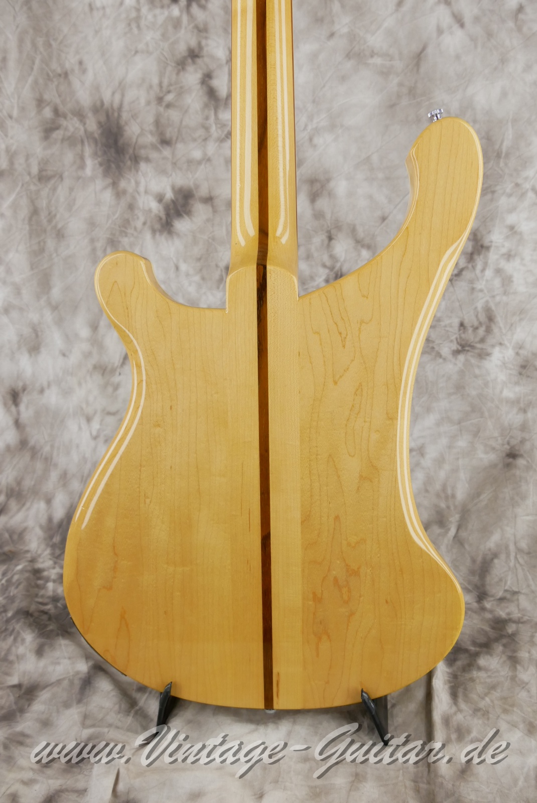 Rickenbacker-4001-Stereo-Bass-1976-mapleglo-008.jpg