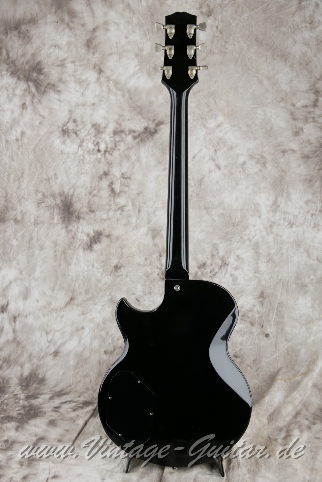 Gibson_L_6S_black_USA_1973-002.JPG