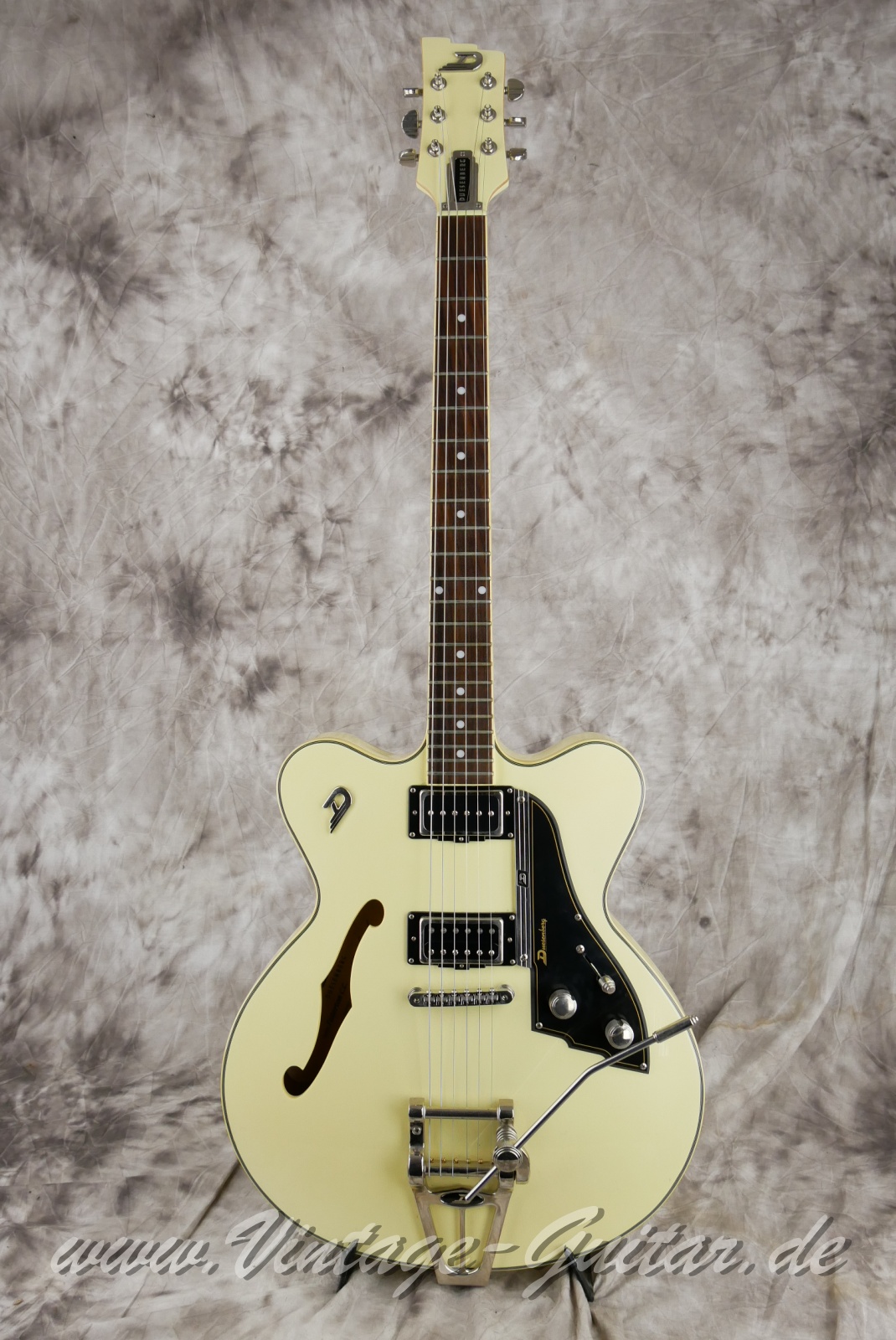img/vintage/5570/Duesenberg_Fullerton_CC_vintage_white_Germany_2015-001.JPG