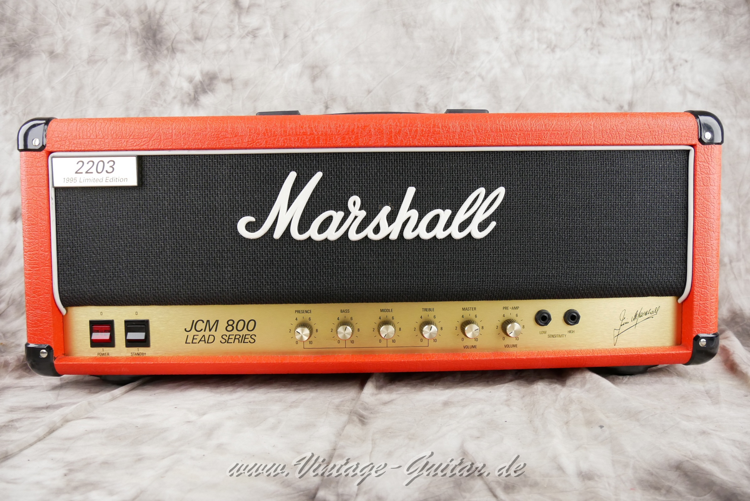 Marshall_JCM_800_2203_MkII_1960A_1960B_fullstack_limited_edition_red_1995-001.JPG