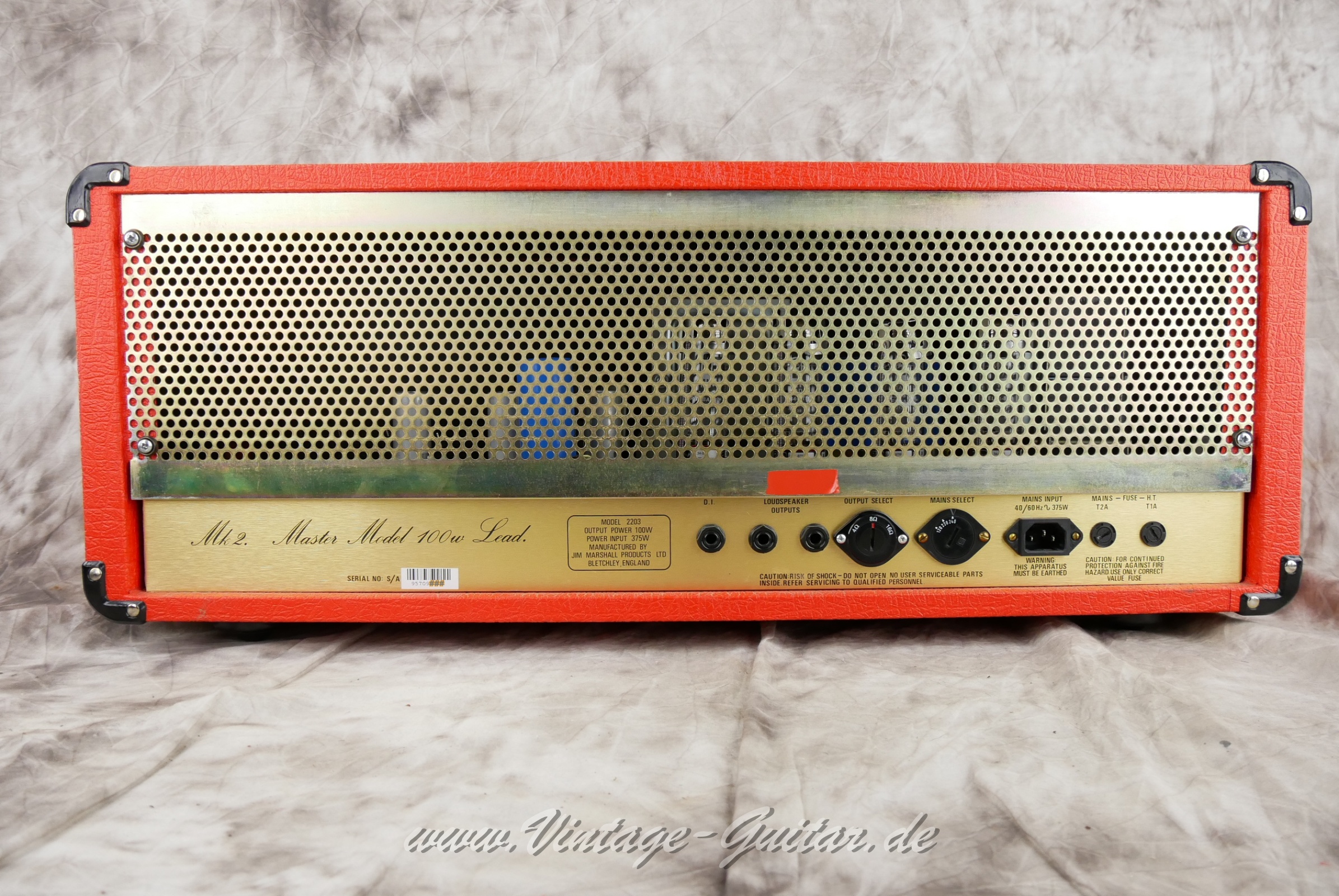 Marshall_JCM_800_2203_MkII_1960A_1960B_fullstack_limited_edition_red_1995-002.JPG