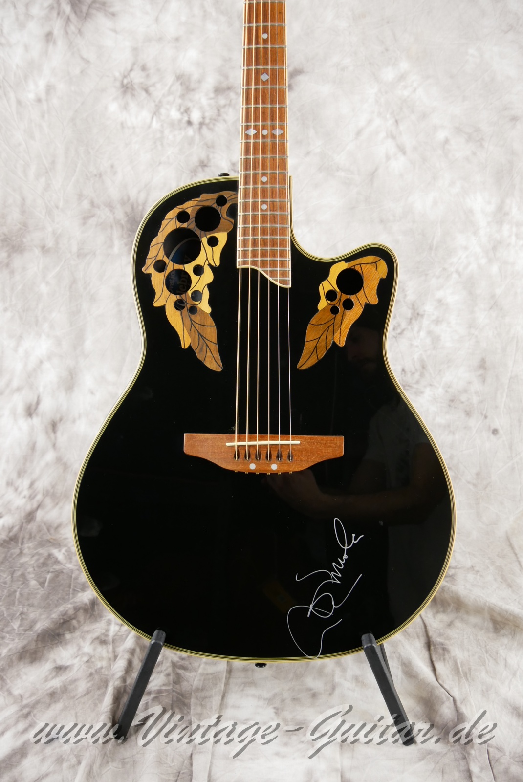 Ovation-CC257-Al-Di-Meola-Sign-1996-black-007.jpg