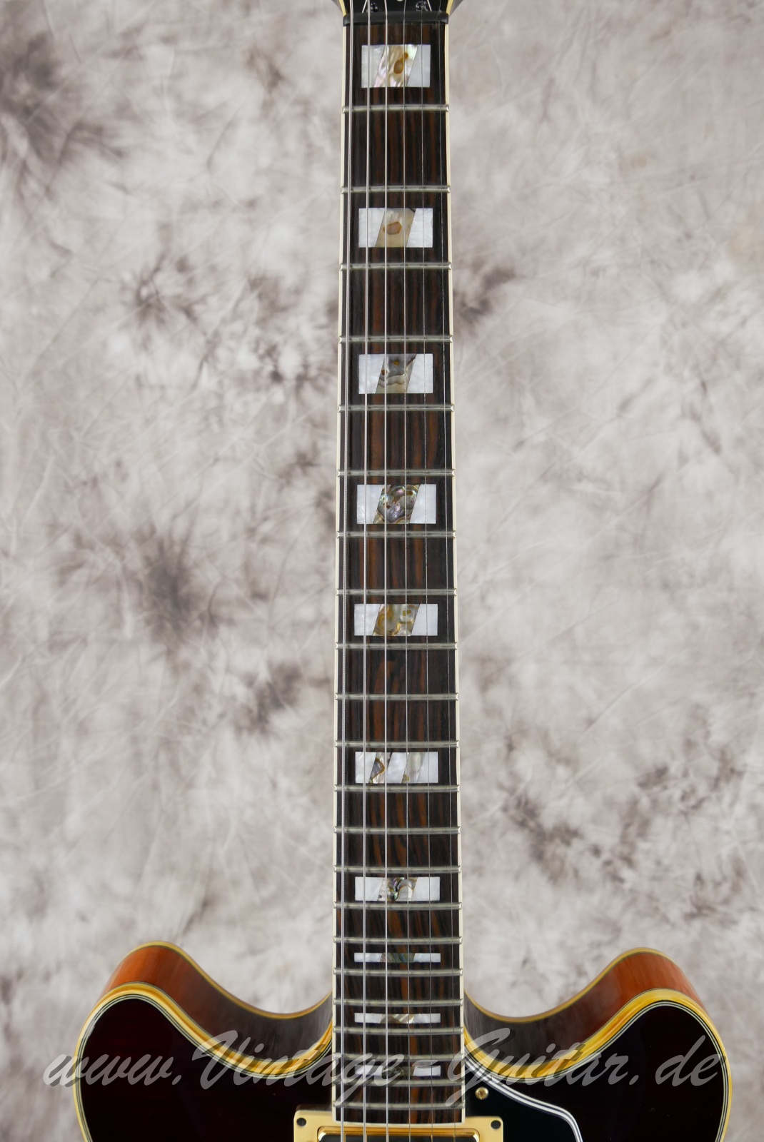 Ibanez_AS_200_Artist_sunburst_Japan_1987005.JPG