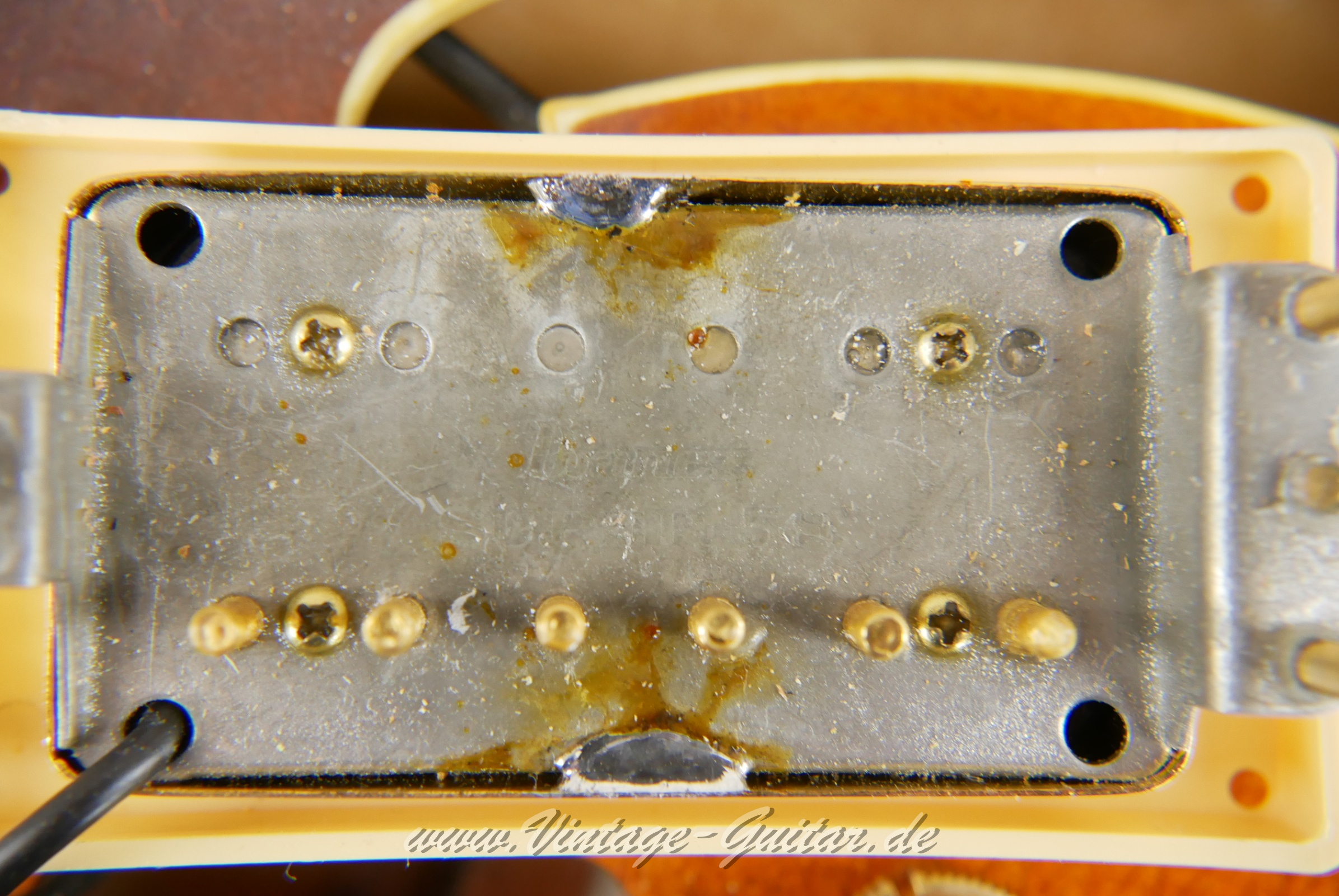 img/vintage/5574/Ibanez_AS_200_Artist_sunburst_Japan_1987014.JPG