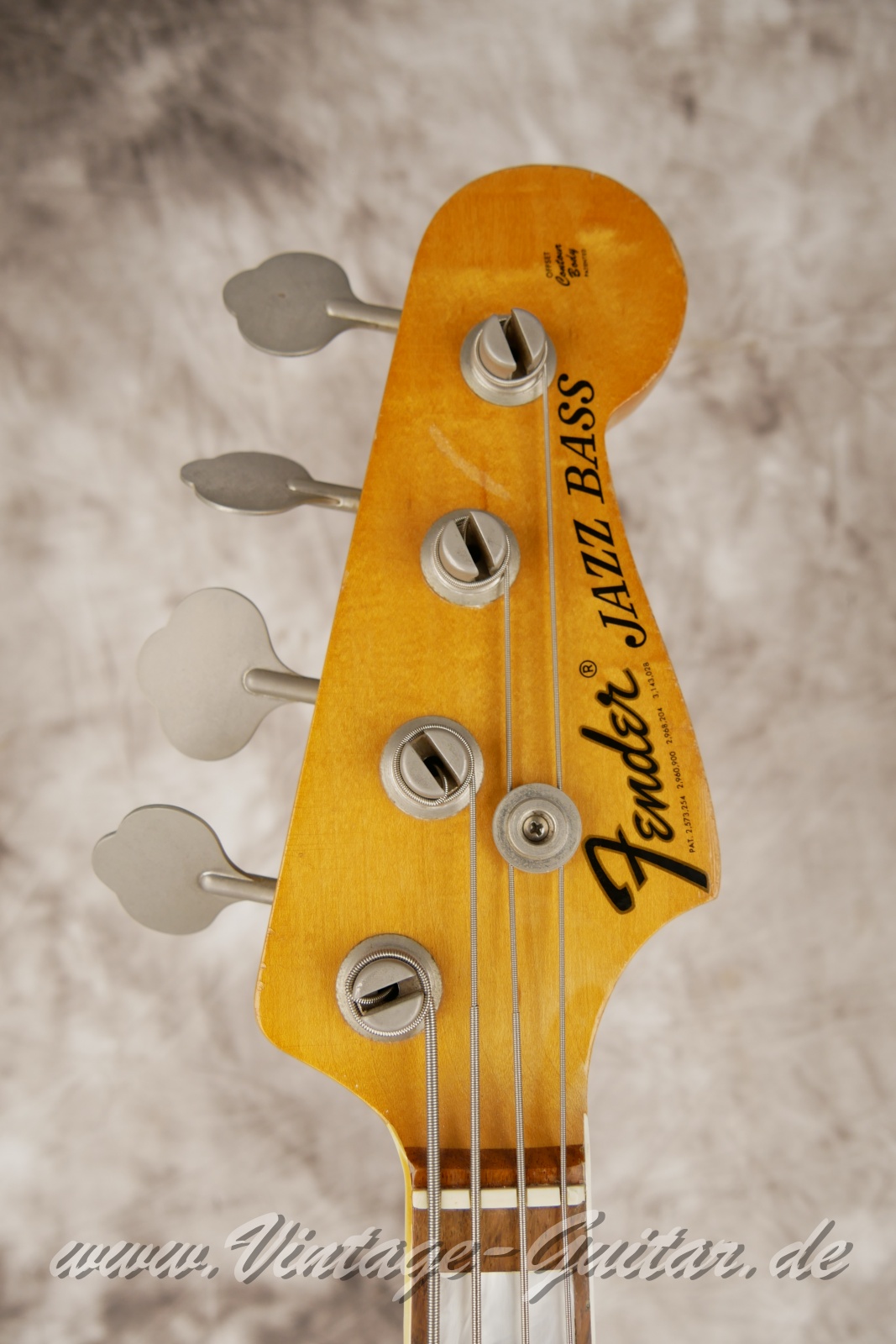 img/vintage/5579/Fender-Jazz-Bass-1972-sunburst-009.JPG
