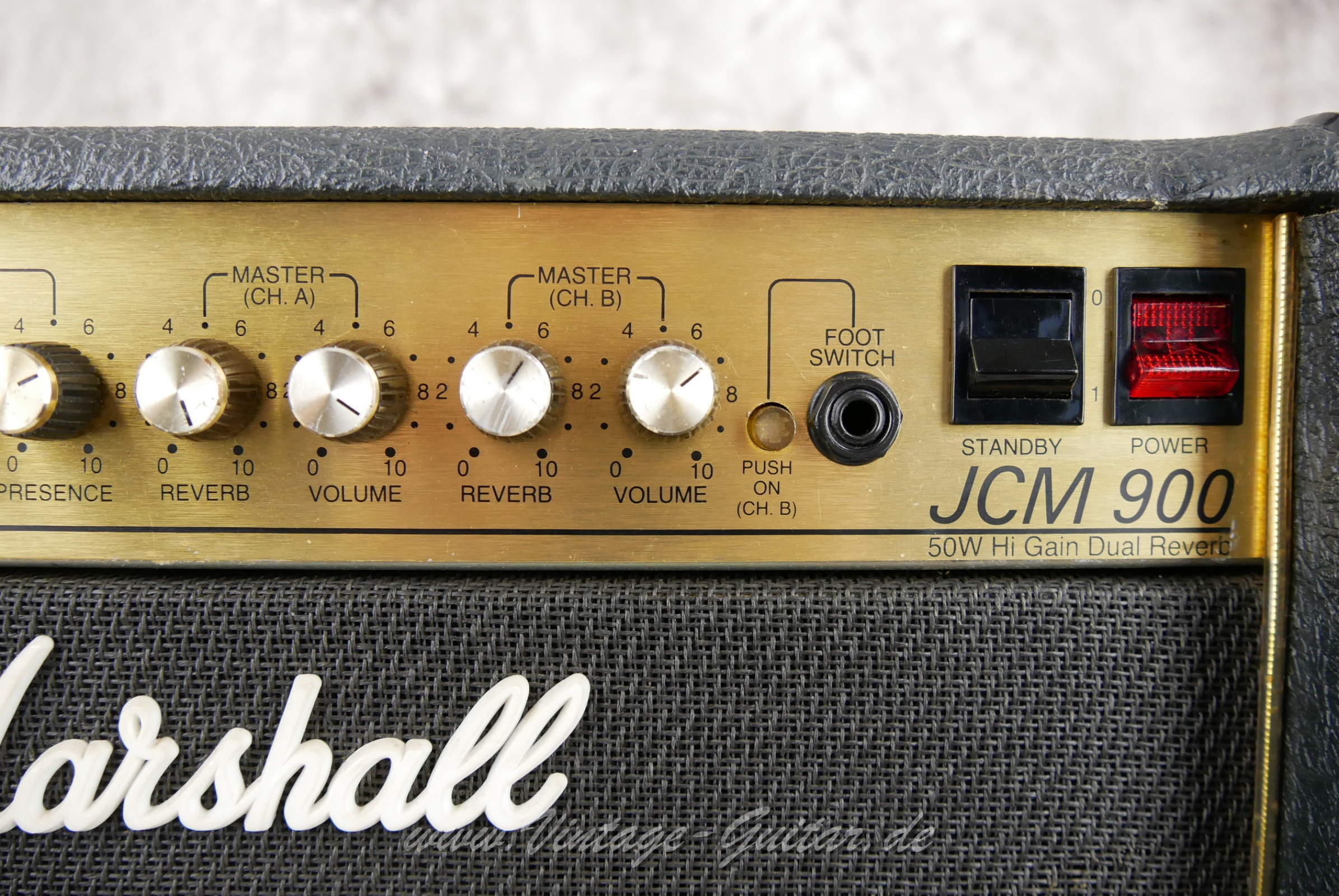 Marshall_JCM_900_4501_1x12_black_1991-006.JPG