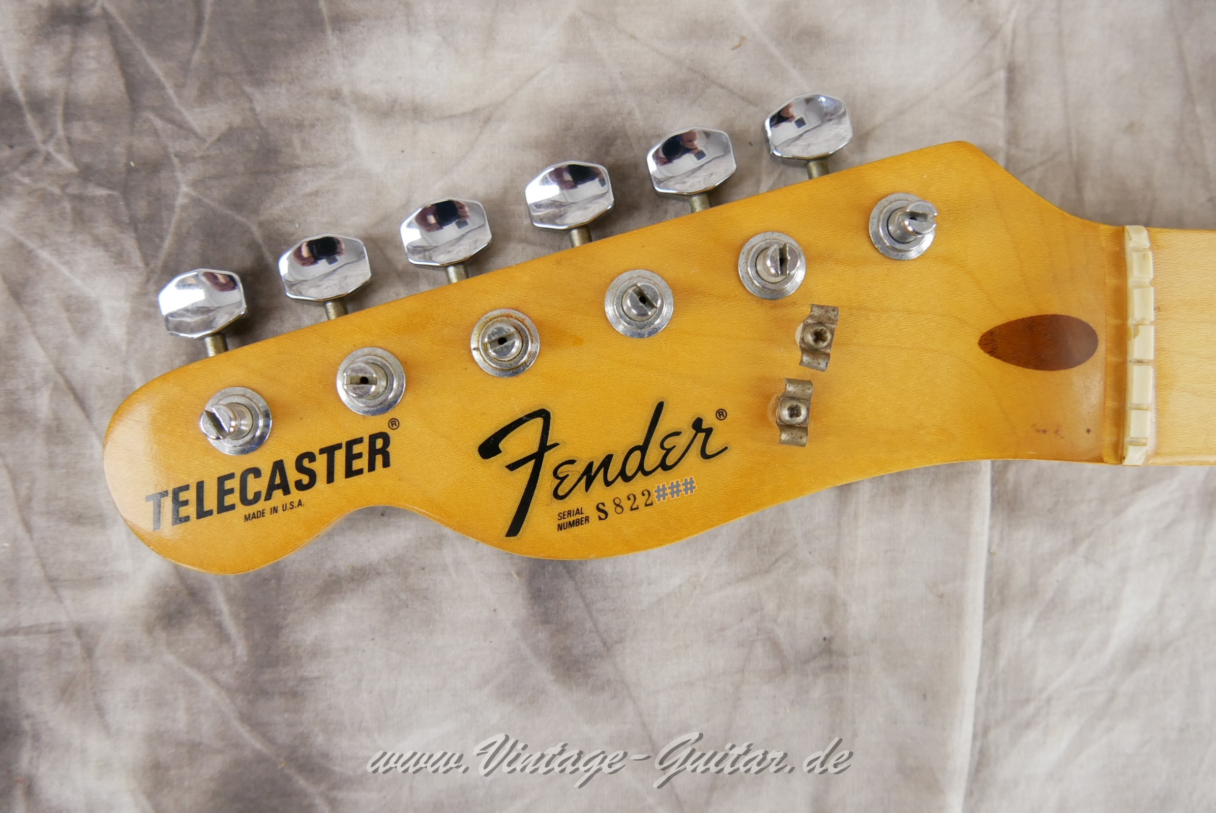 Fender_Telecaster_lefthand_neck_maple_fretboard_USA_1979-003.JPG