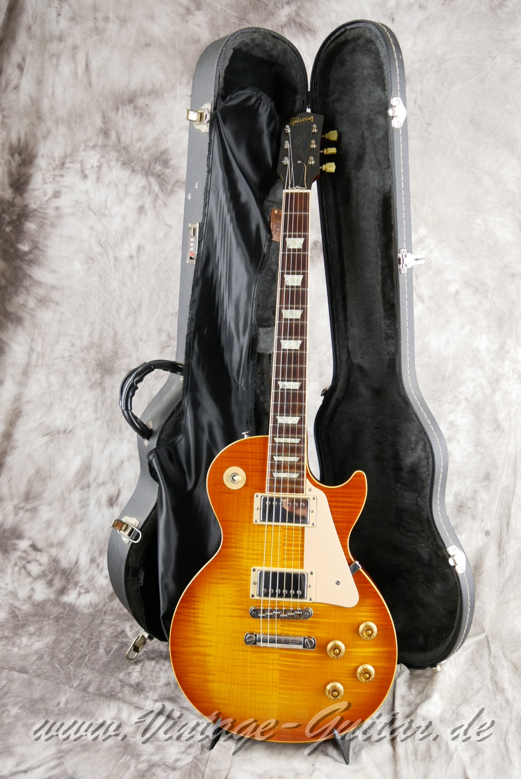 img/vintage/5595/Gibson_Les_Paul_Standard_Plus_light_burst_2003-014.JPG