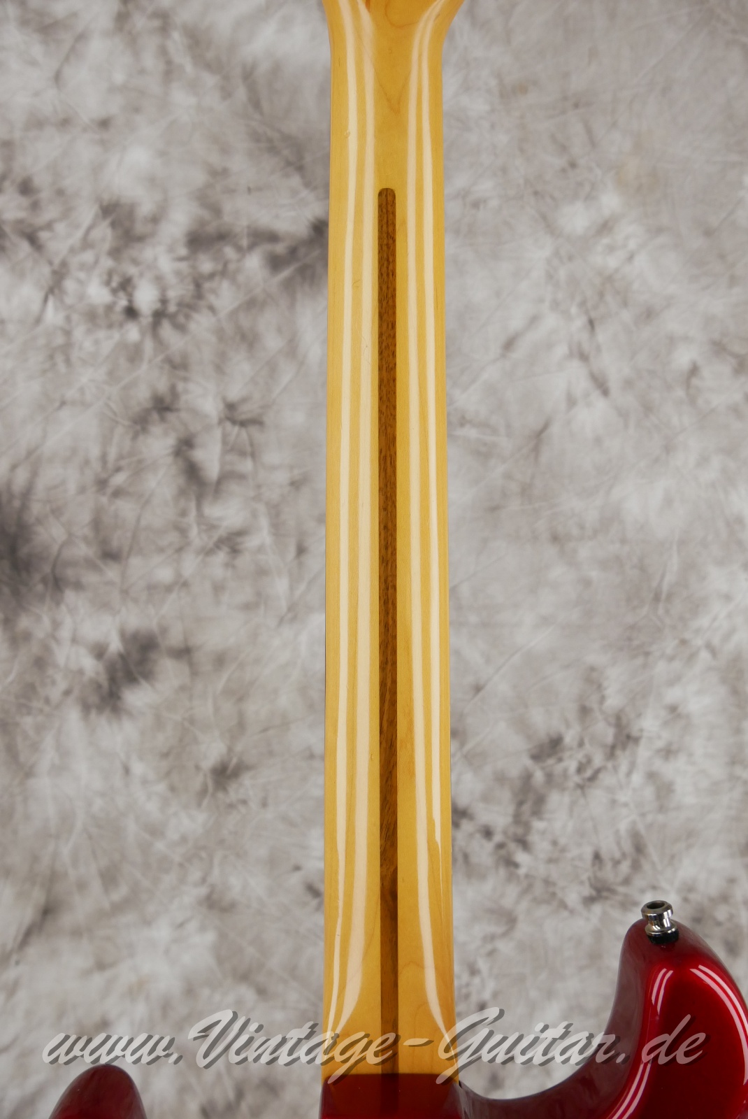 img/vintage/5596/Fender_Stratocaster_Lonestar_HSS_USA_candy_apple_red_1996-006.JPG