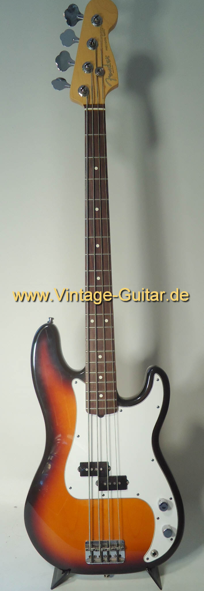 Fender-Precision-Bass-1995-sunburst-a.jpg