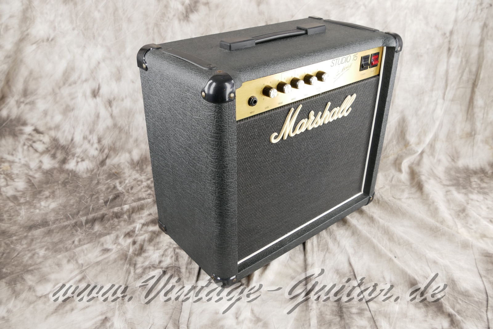 Marshall-Studio-15-Combo-1989-black-tolex-003.jpg