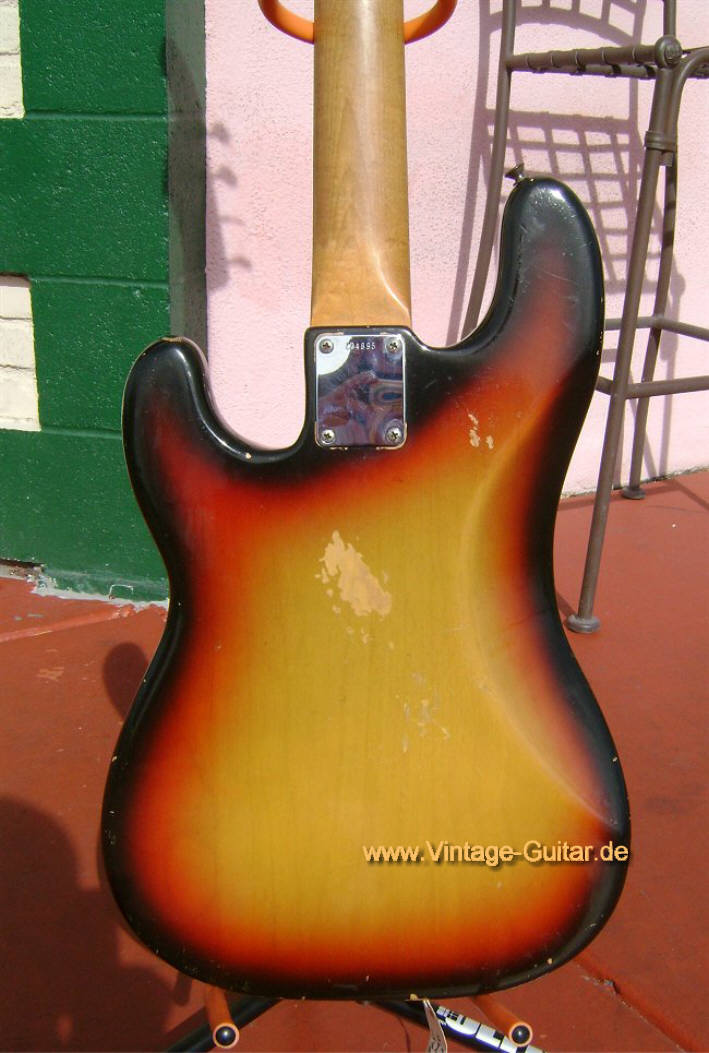 Fender-Precision-1965-sb-4.jpg