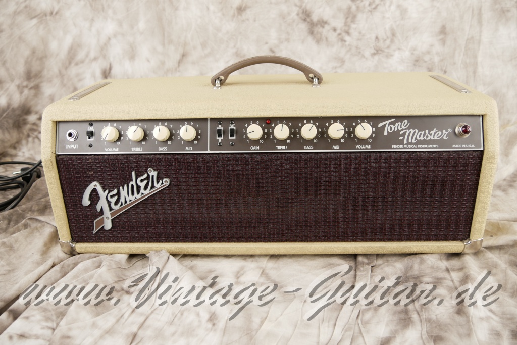 Fender-Tonemaster-top-and-cab-with-flightcases-1997-blonde-tolex-001.jpg
