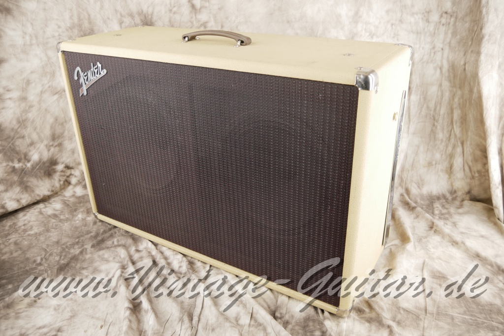 Fender-Tonemaster-top-and-cab-with-flightcases-1997-blonde-tolex-031.jpg