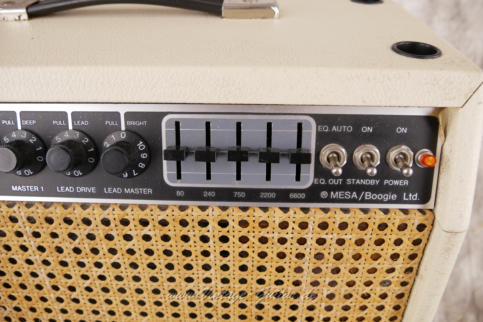 Mesa-Boogie-MK-II-C+-white-tolex-1984-001008.JPG