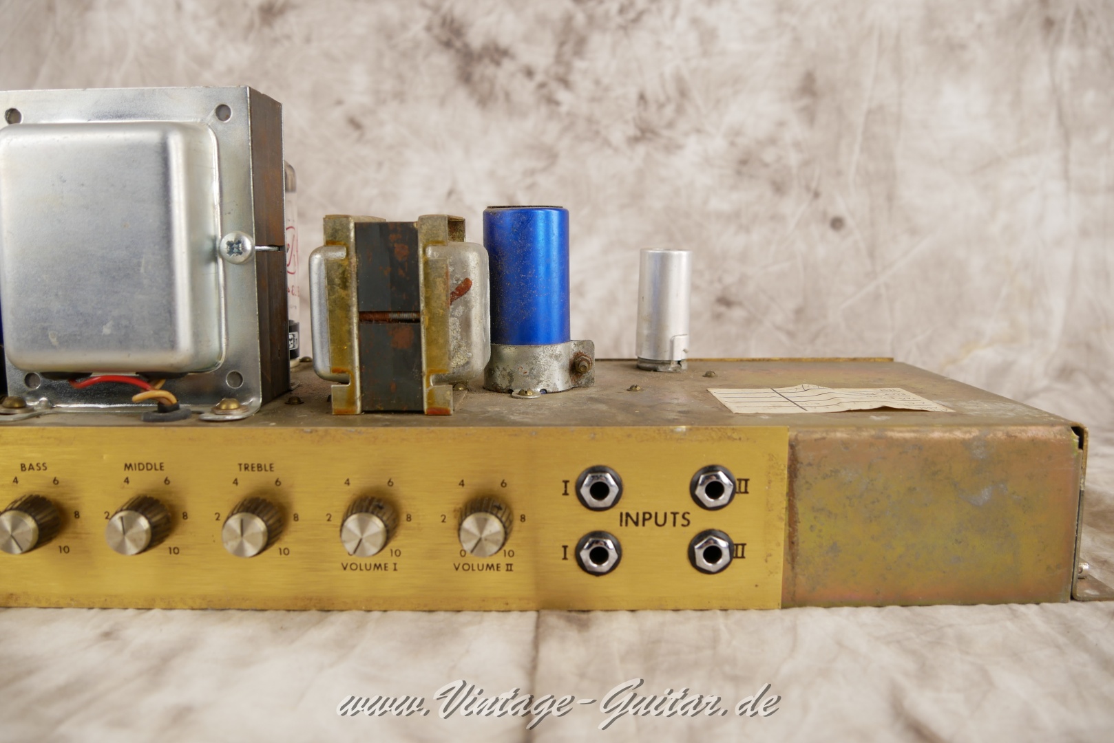 img/vintage/5615/Marshall_1959_jmp_super_lead_100_1971_black_tolex_top_head-012.JPG