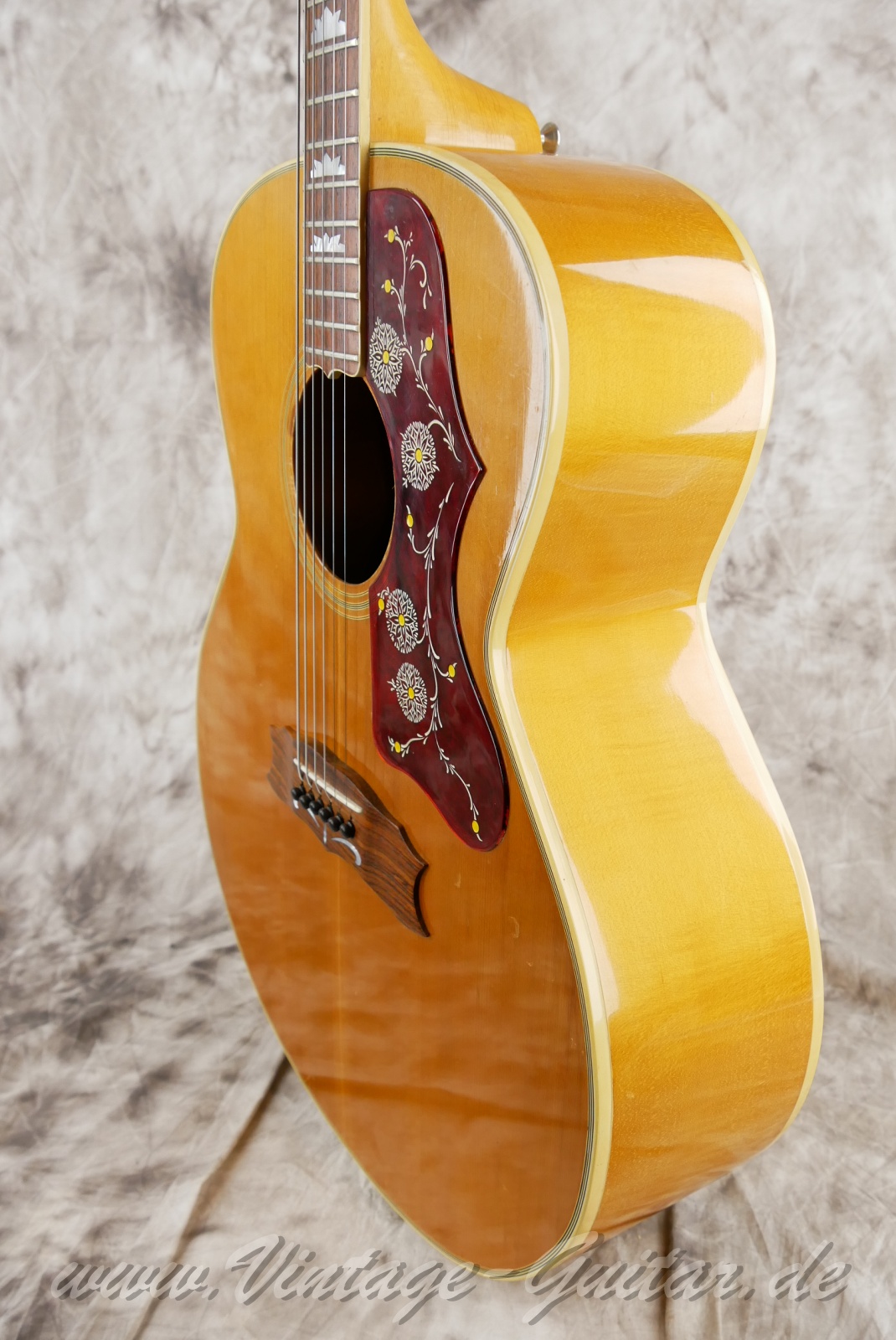 Gibson-J-200-Artist-former-owner-cisco-berndt-truckstop-1974-natural-010.jpg