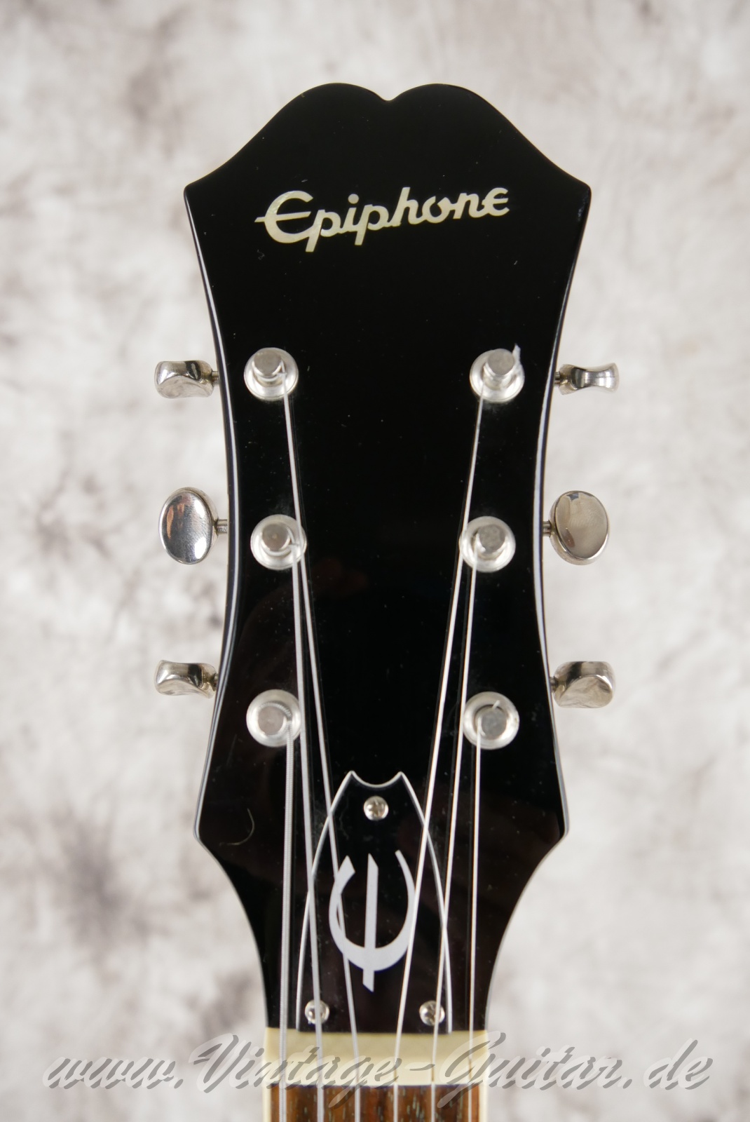 Epiphone-Casino-VS-Bigsby-Custom-Shop-2012-sunburst-003.jpg