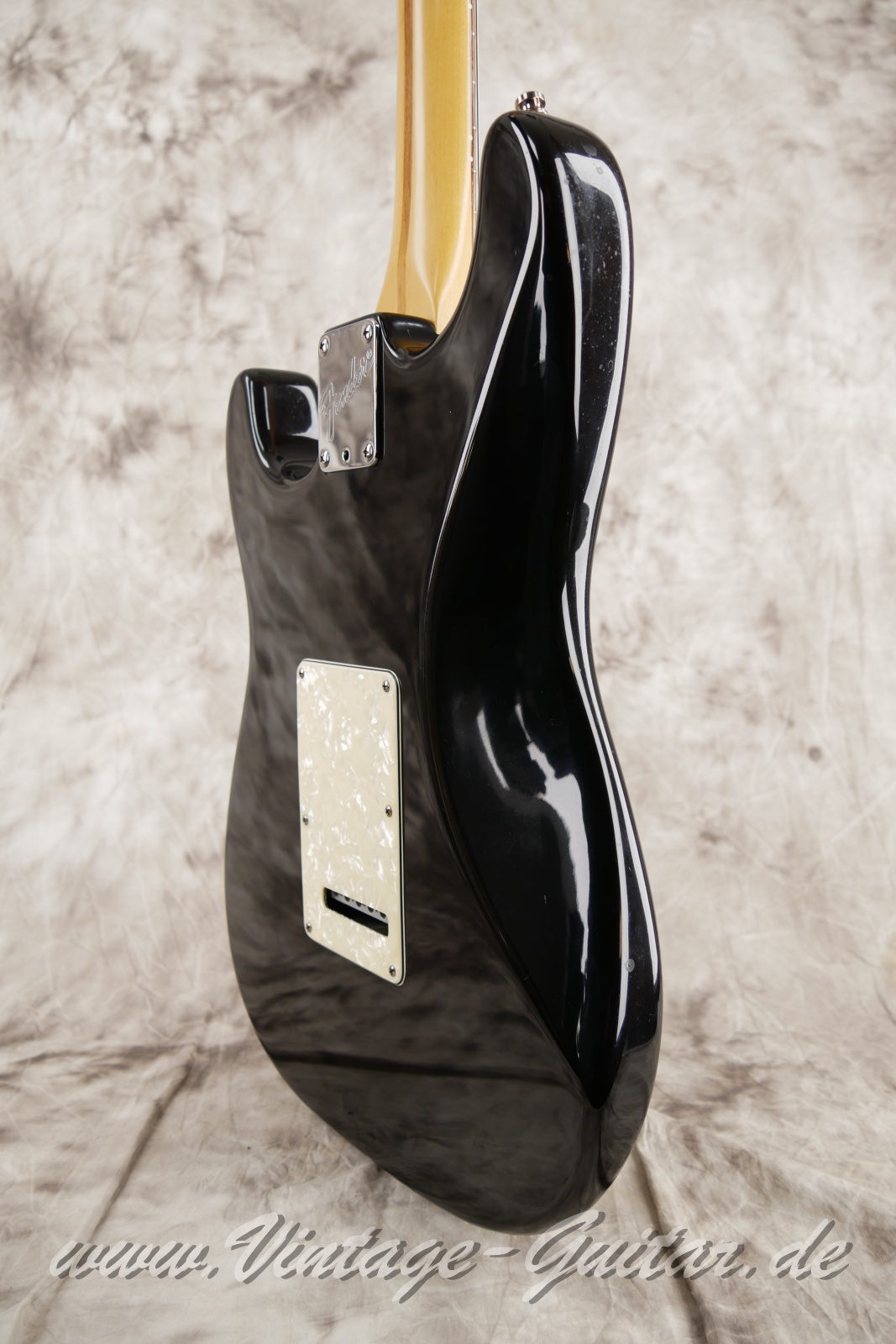 img/vintage/5632/Fender_Stratocaster_US_Lonestar_1997_original_case_black_humbucker-012.jpg