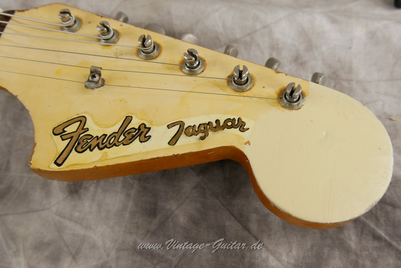 Fender-Jaguar-1965-olympic-white-021.JPG