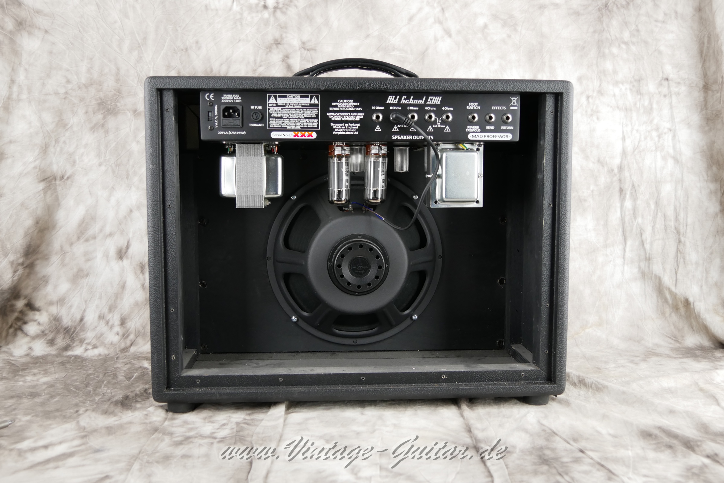 img/vintage/5640/Mad_Professor_51rt_combo_tube_amp_finland_2016-005.jpg