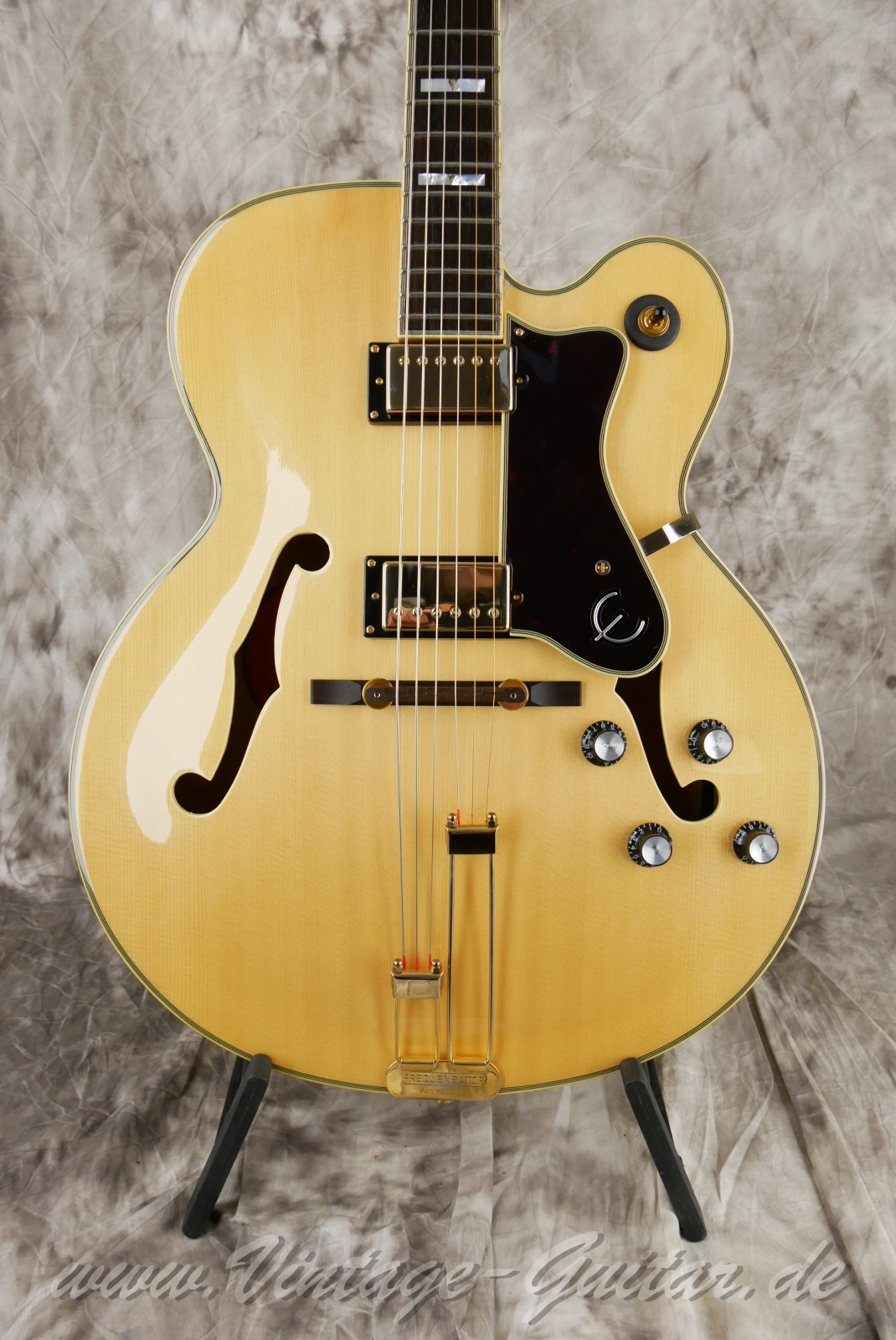 Epiphone-Broadway-reissue-2017-natural-007.jpg