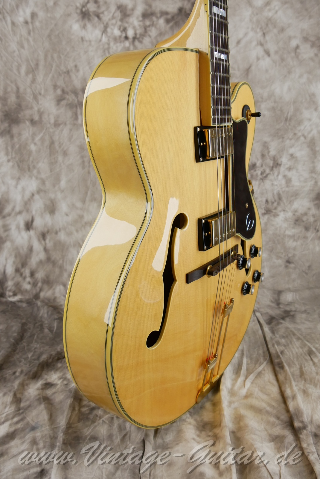 Epiphone-Broadway-reissue-2017-natural-009.jpg