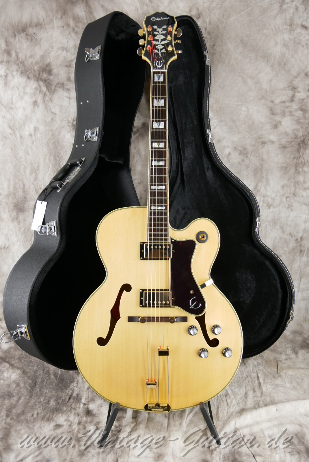 Epiphone-Broadway-reissue-2017-natural-013.jpg