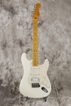 Musterbild Fender-Standard-Stratocaster-MIM-2009-white-001.jpg