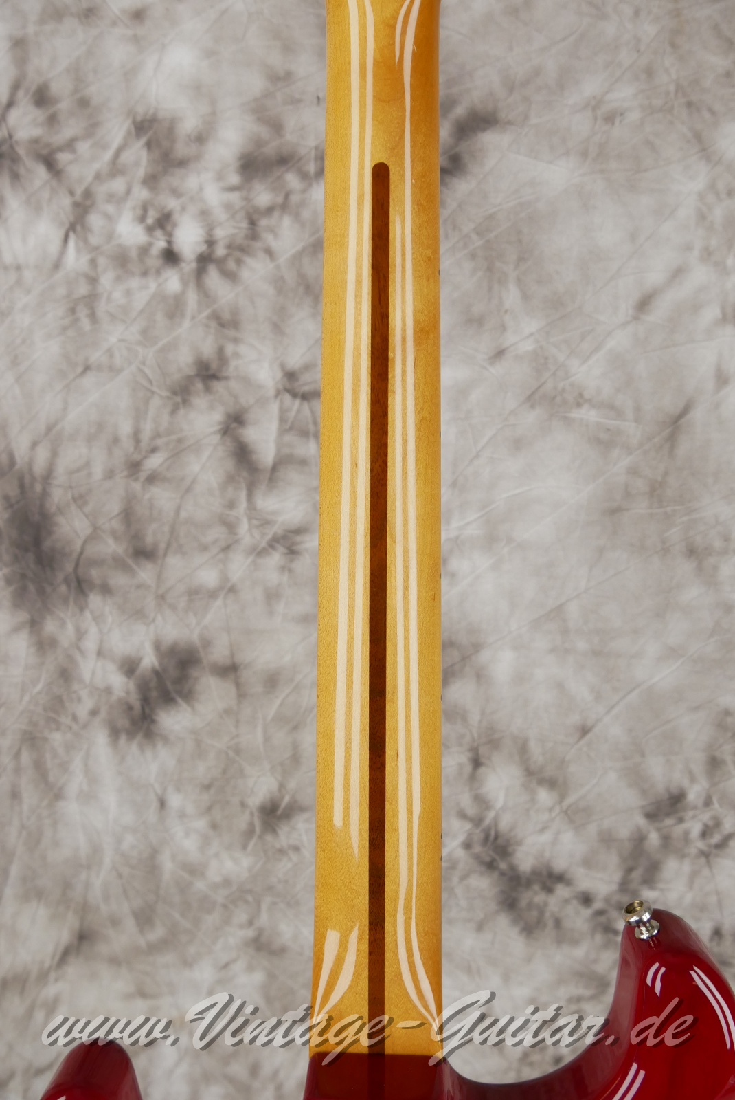 img/vintage/5650/Fender_Stratocaster_classic_50s_Mexico_transparent_red_2010-008.JPG