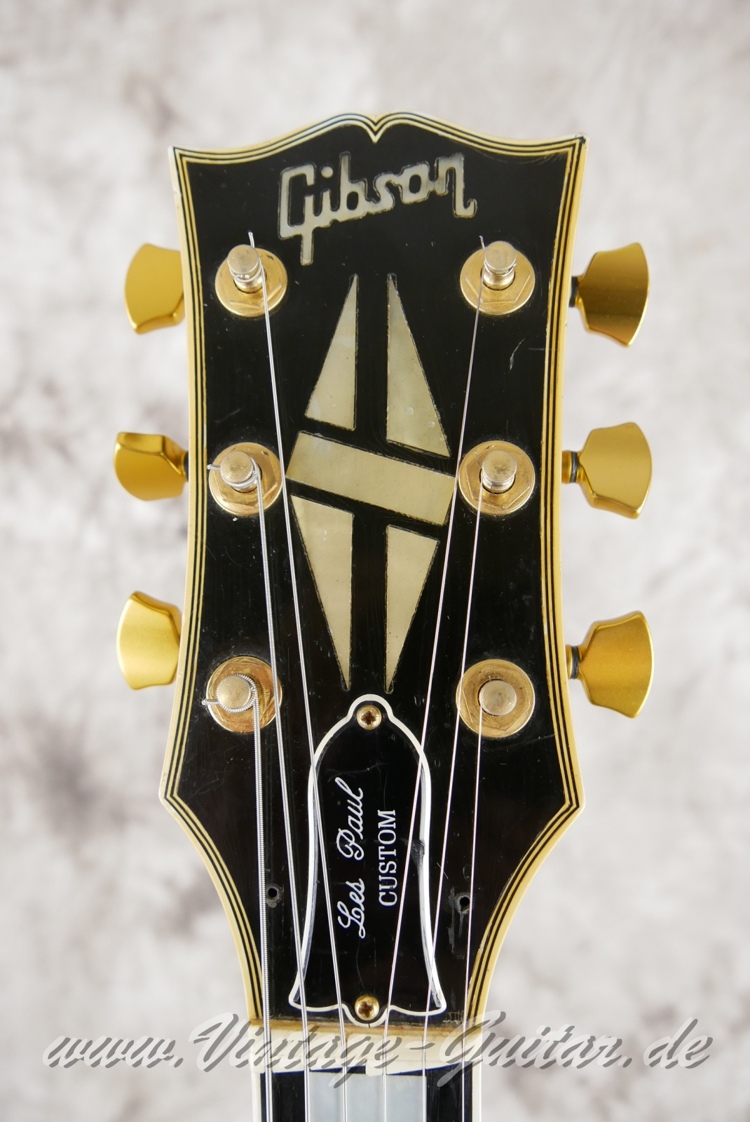 Gibson_Les_Paul_Custom_black_Tim_Shaw_1984-003.JPG