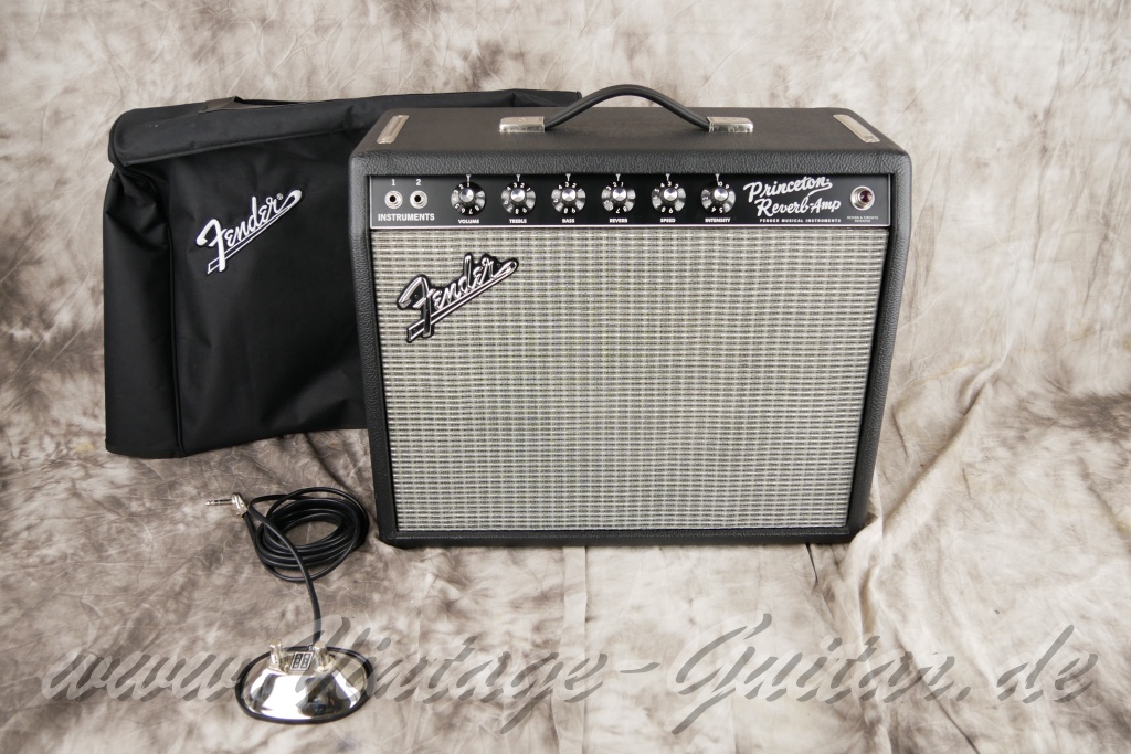 fender-Princeton-reverb-65-Reissue-2011-black-tolex-014.jpg