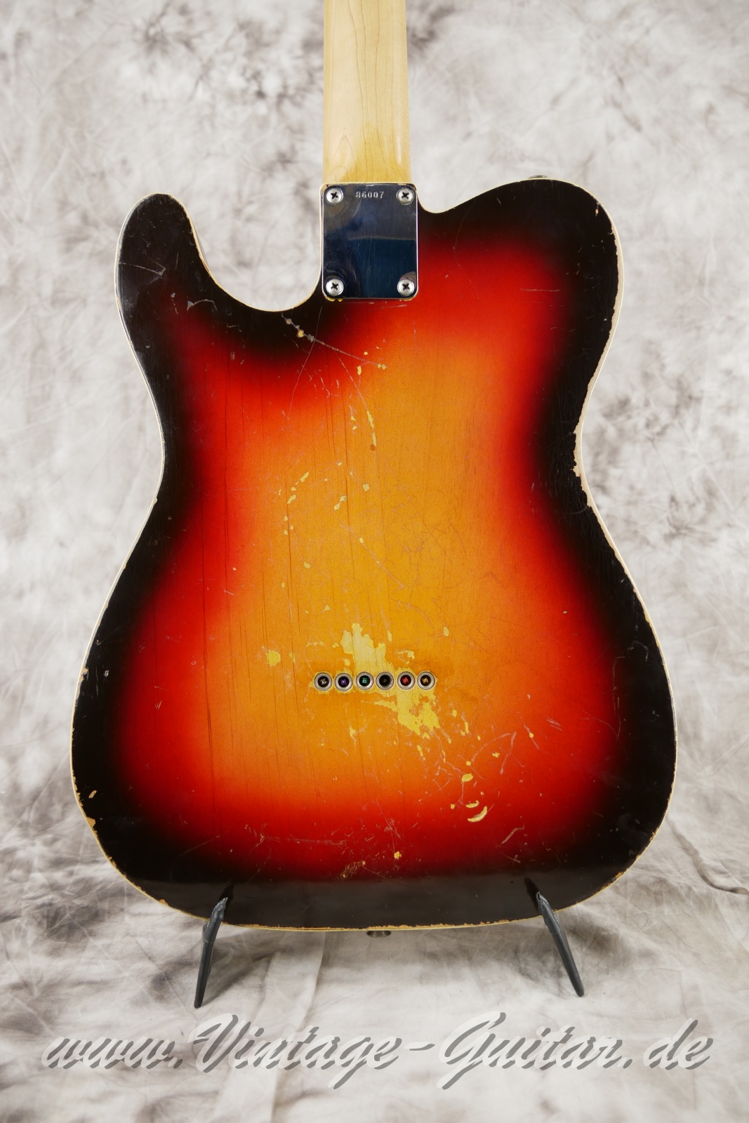 Fender_Telecaster_Custom_1961_1962_sunburst_all_original-008.JPG