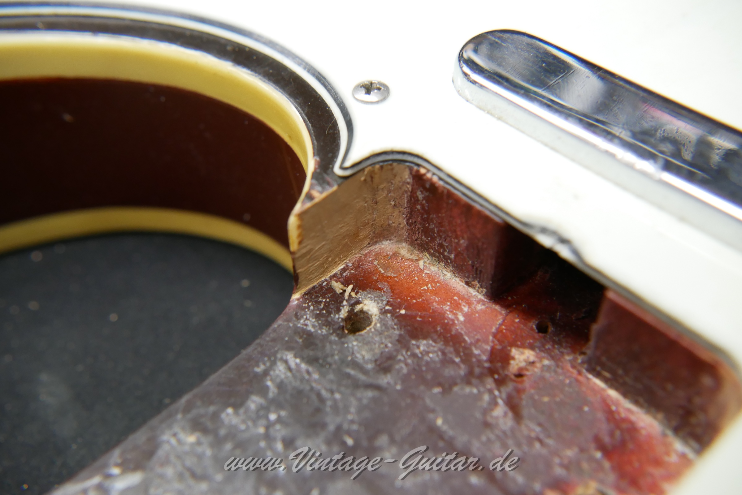 img/vintage/5661/Fender_Telecaster_Custom_1961_1962_sunburst_all_original-015.JPG