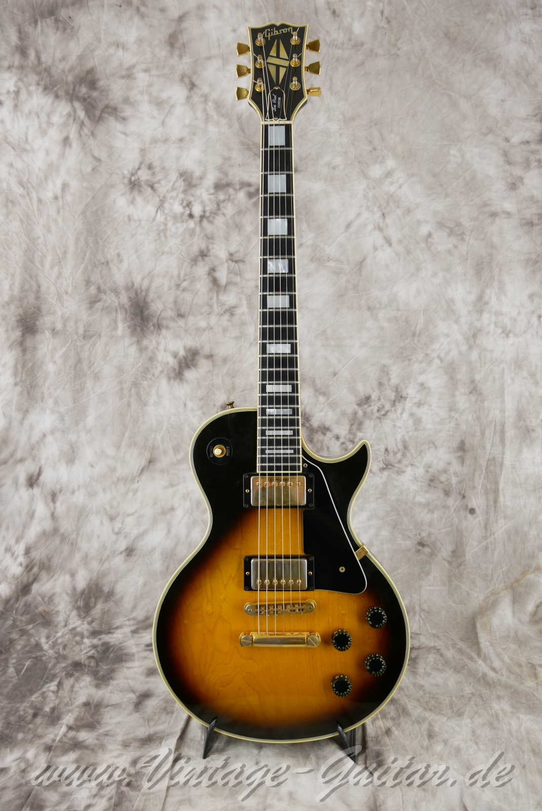 Gibson-Les-Paul-Cutom-1981-tobacco-sunburst-001.jpg