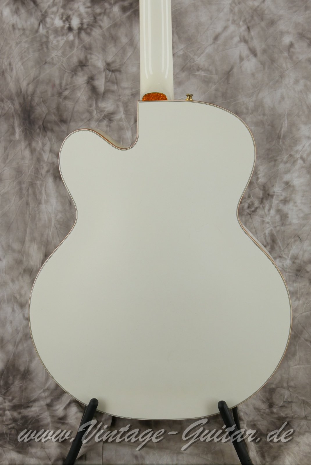 Gretsch_White_Falcon_6136T_white_Japan-008.JPG