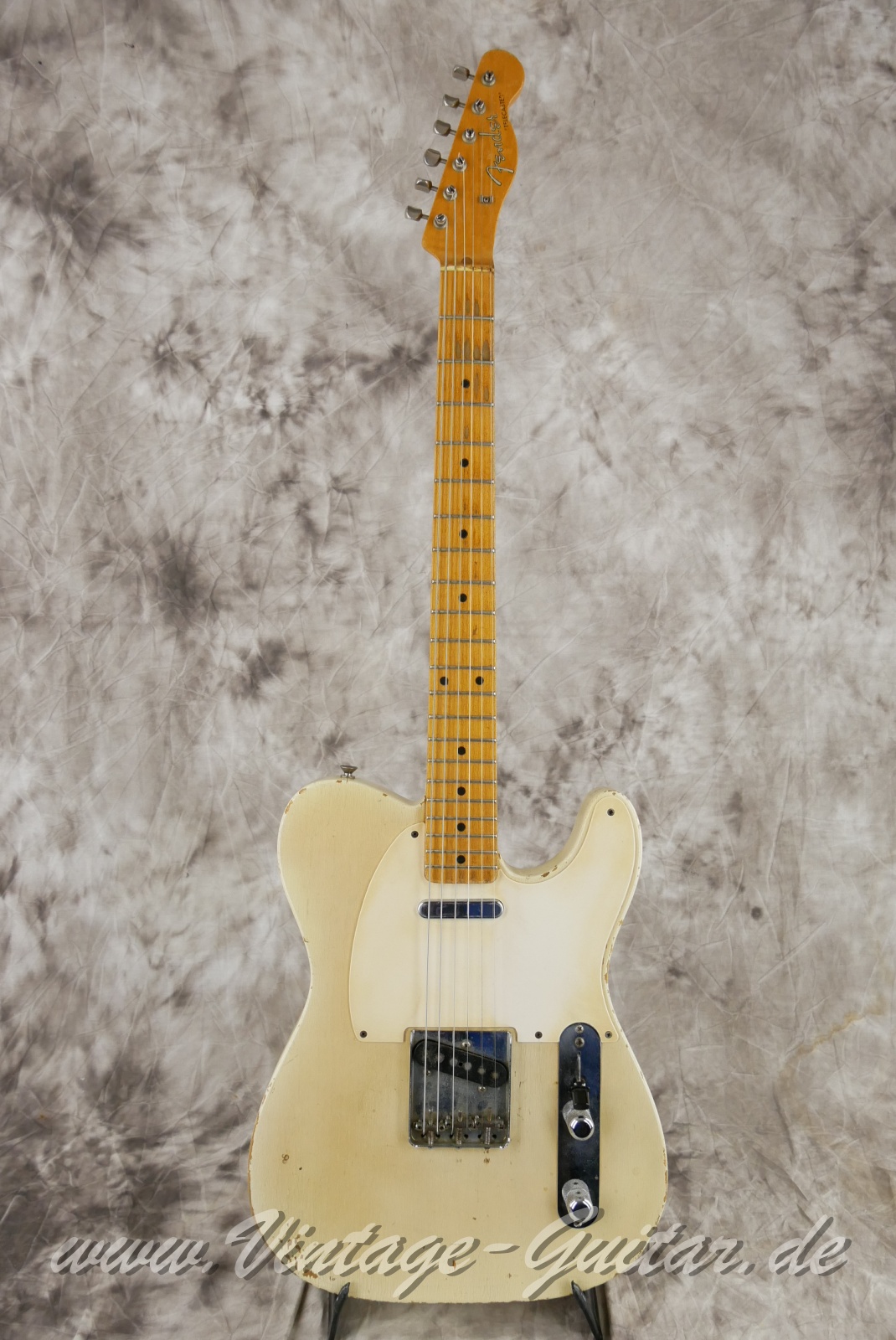 Fender_Telecaster_blonde_1958-001.JPG