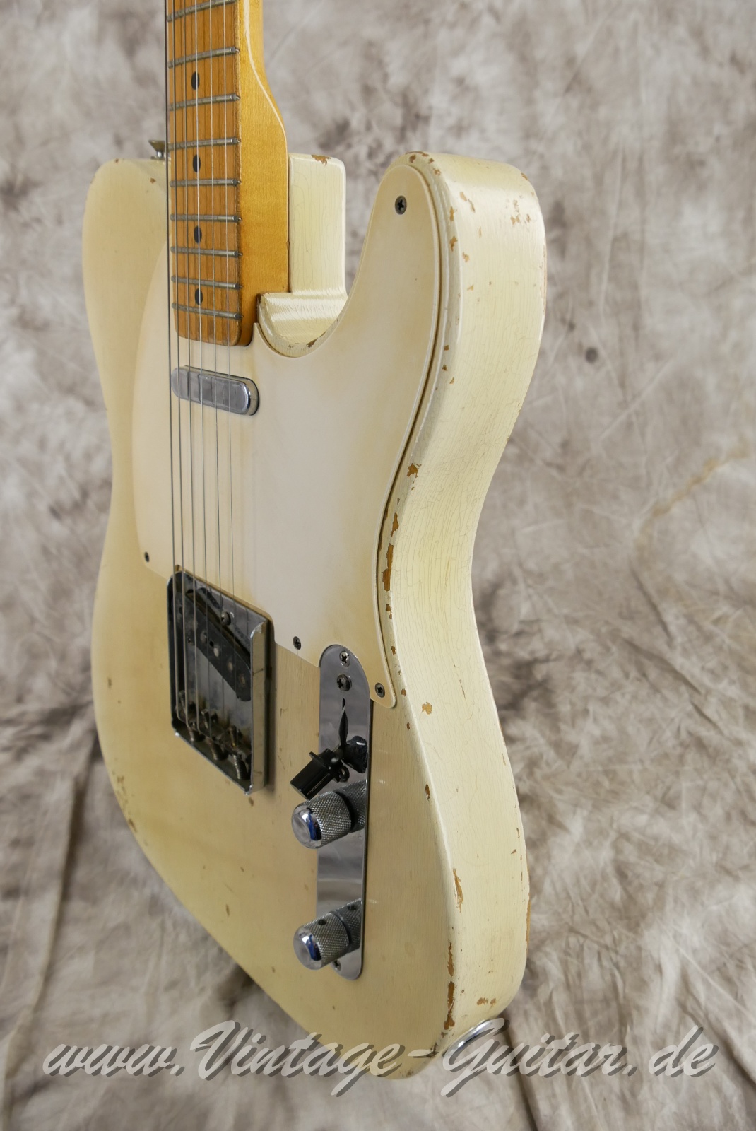 Fender_Telecaster_blonde_1958-010.JPG