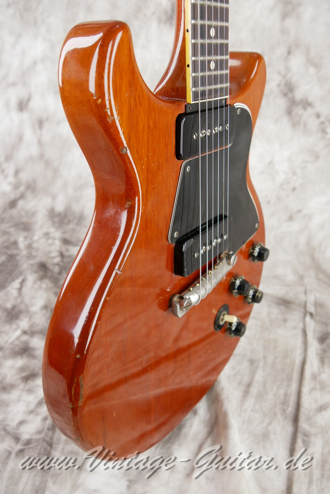 img/vintage/5679/Gibson_Les_Paul_Special_faded_cherry_1959-009.JPG