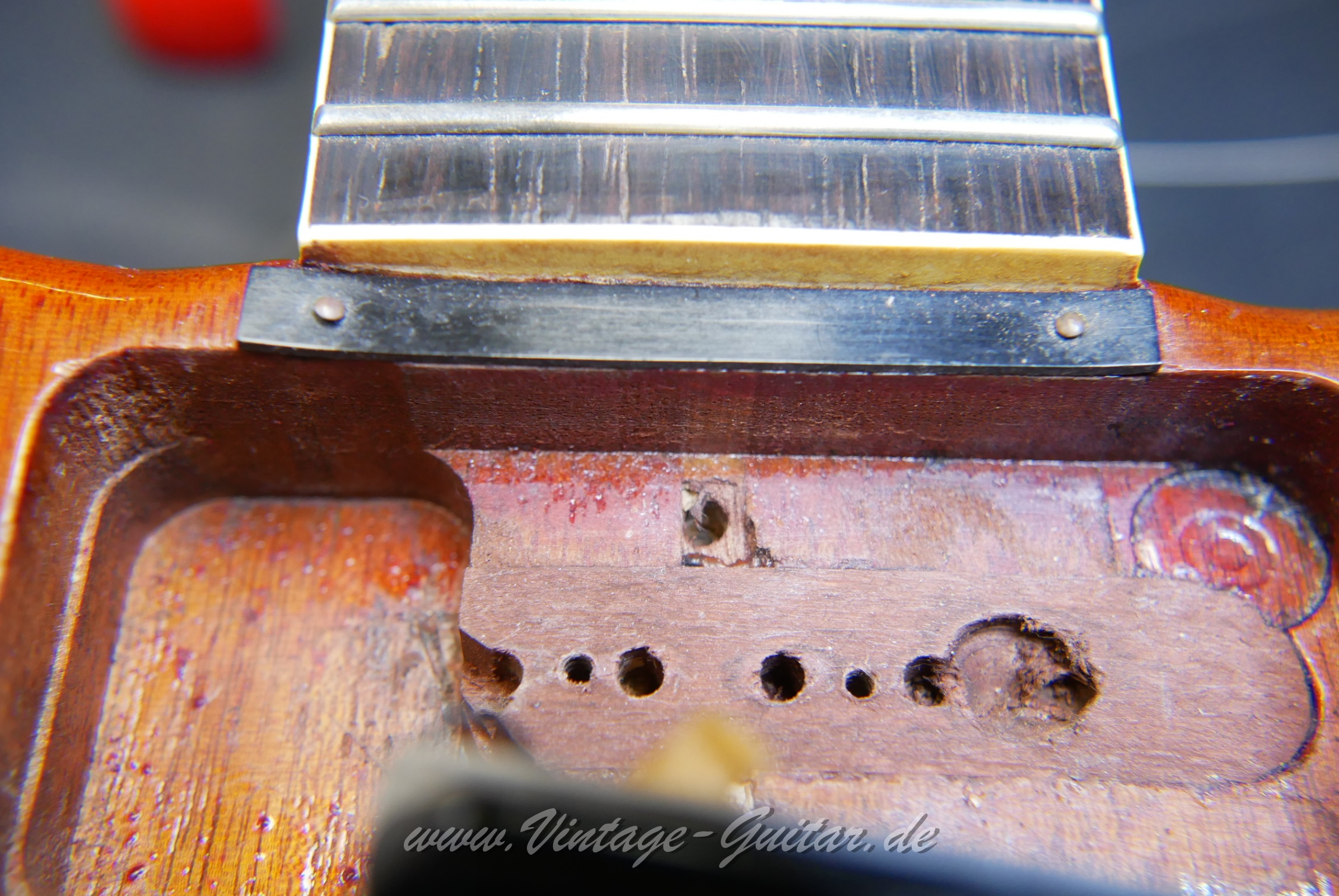 img/vintage/5679/Gibson_Les_Paul_Special_faded_cherry_1959-014.JPG